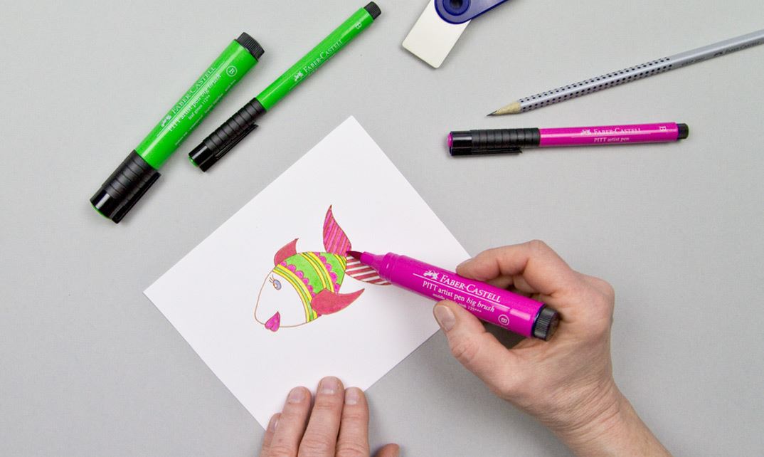 Pitt Artist Pens and Art Grip Aquarell - Children party - Instructions for "small fish" - Step 3 - Using the specified Pitt artist pen, colour in the fish