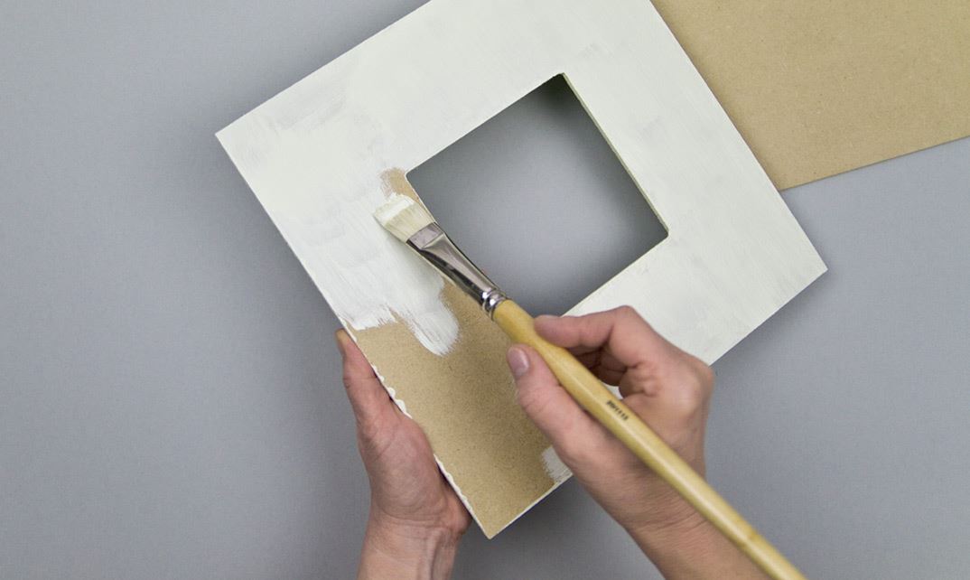 Creative ideas with Pitt Artist Pens and Art Grip Aquarell - MDF picture frame - Step 1